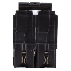 Breaker eléctrico 30 amperios de 2 polos, 120/240 V. General Electric (GE)