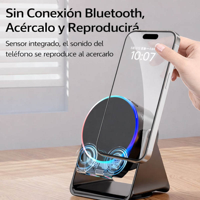 Soporte con Bocina Inalámbrico  para Celular con Sensor Automático Luz LED RGB Compatible con Smartphone y Tablet. Bocina Bluetooth Recargable (Incluye cable USBC)