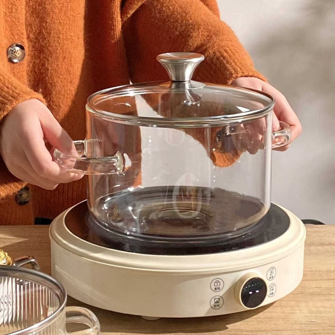 Olla de Vidrio Borosilicato con Tapa y Asas. Perilla Superior de Acero Inoxidable. Cacerola Transparente de 3500ml (3.5L). Apta para estufa, Microondas y Horno.