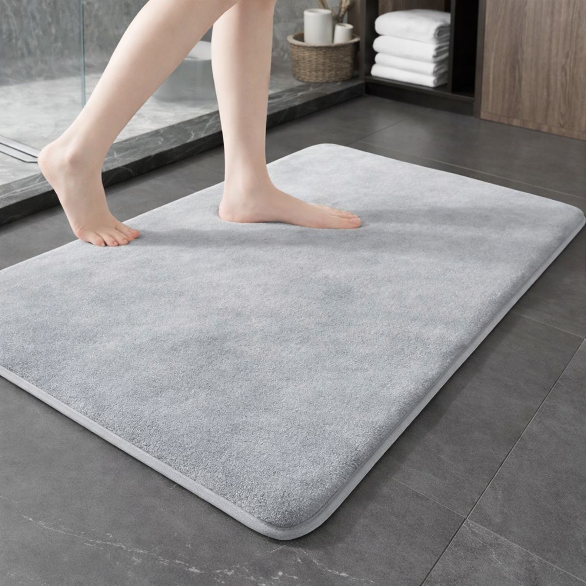 Alfombra tapete de Baño absorvente Súper Absorbente y Antideslizante (60x90cm). Color Gris Claro. Tapete Absorbente multiuso de Secado Rápido Coral Velvet.