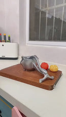 Exprimidor De Jugo Manual Para Cocina. Herramienta Extractora De Zumo. Naranjas Y Limones