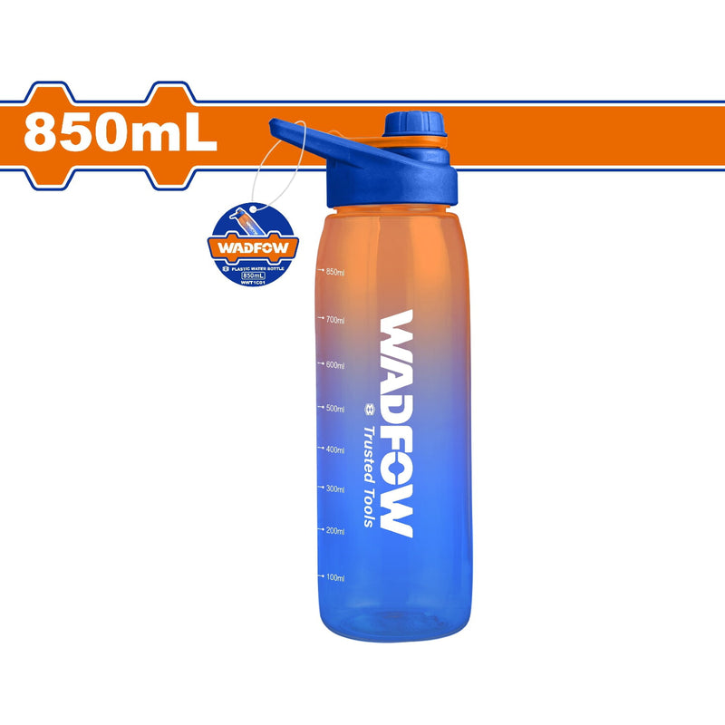 Botella plástica de agua 850ml. Libre de BPA. Desmontable y lavable, fácil de limpiar.