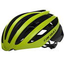 Casco aerodinámico para ciclismo de ruta. Color amarillo, talla L