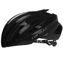 Casco aerodinámico para ciclismo de ruta. Color negro, talla M